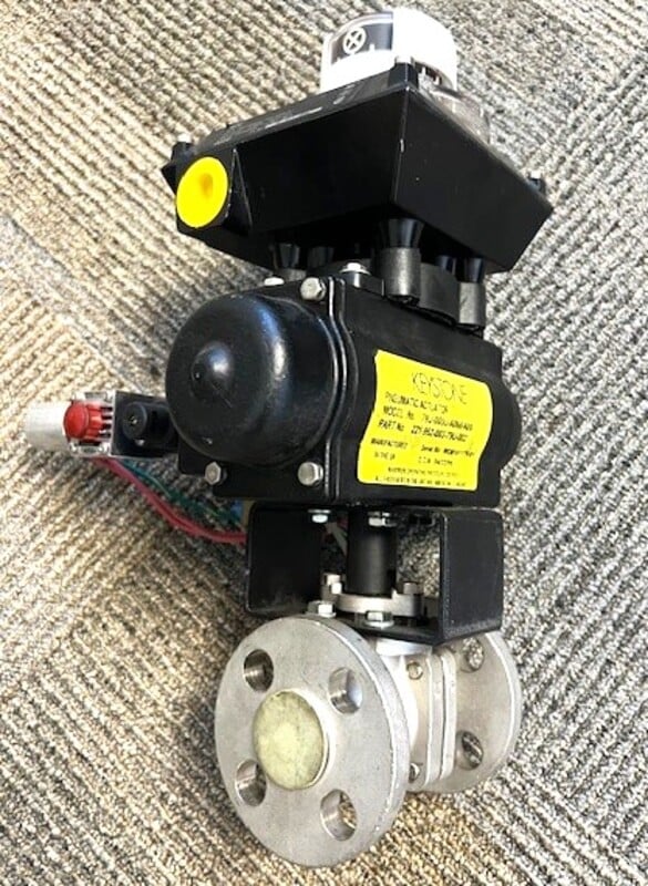 1/2" Keystone #79U-003U-A060-A00, pneumatic actuator, valve & switch - Image 1