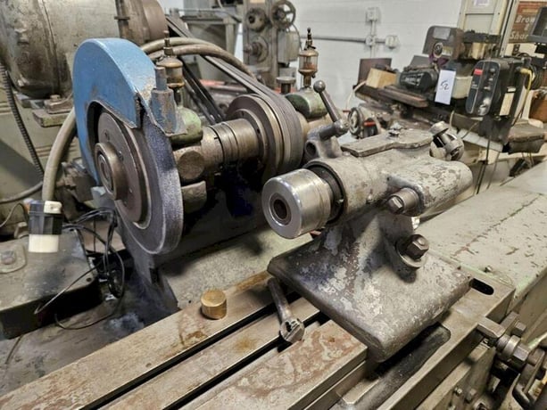 11" x 60" Brown & Sharpe #4, cylindrical grinder - Image 2