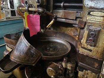 Fellows #61A, gear shaper, 5" stroke, 5" riser, spur guide, coolant pump, change gears, 1944 - Image 3