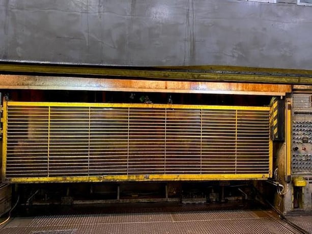 1100 Ton, Fukui #TTD1100T2, straight side transfer press, 11.8" stroke, air clutch, 1990' s - Image 6
