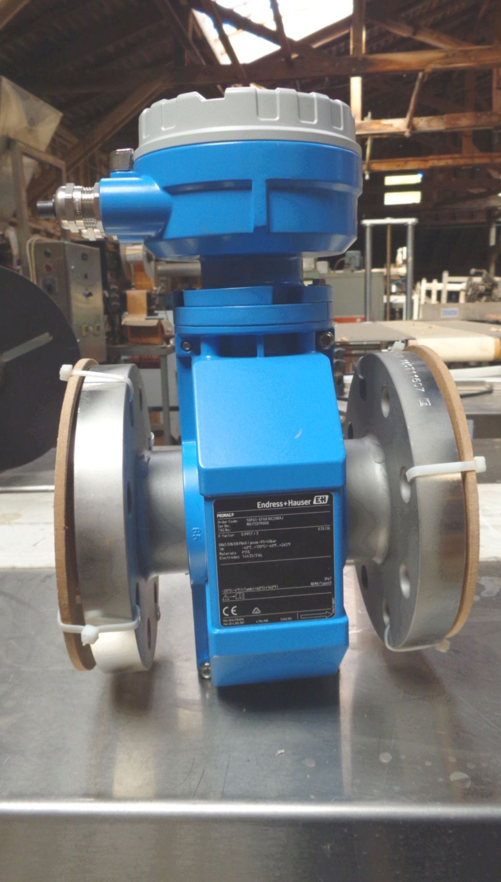 Endress & Hauser #Promag-P, Electromagnetic Flowmeter, PTFE, 3" In/Out, K-Factor 0.9957/3, 40 bar, Electrodes - Image 1