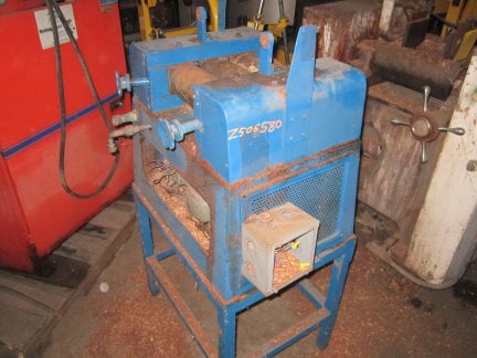 3.75" x 8" Other, 3 roll Mill, manual adjustment, water cooled, less motor - Image 2