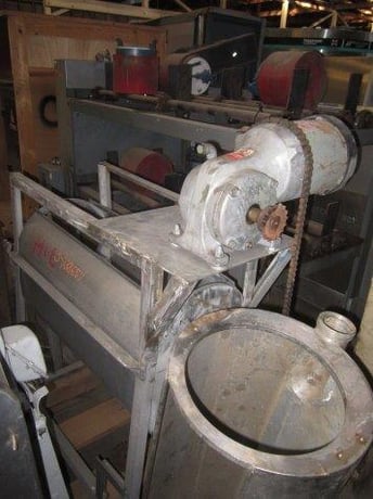 Brown #106, Pulper/Paddle Finisher, 2 HP, 220/220 V. - Image 2