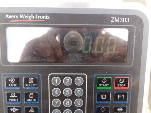 Avery Weigh-Tronix #ZM303-SD1, Programmable Scale, 13-3/4" x 12-1/4" S/S Platform - Image 3