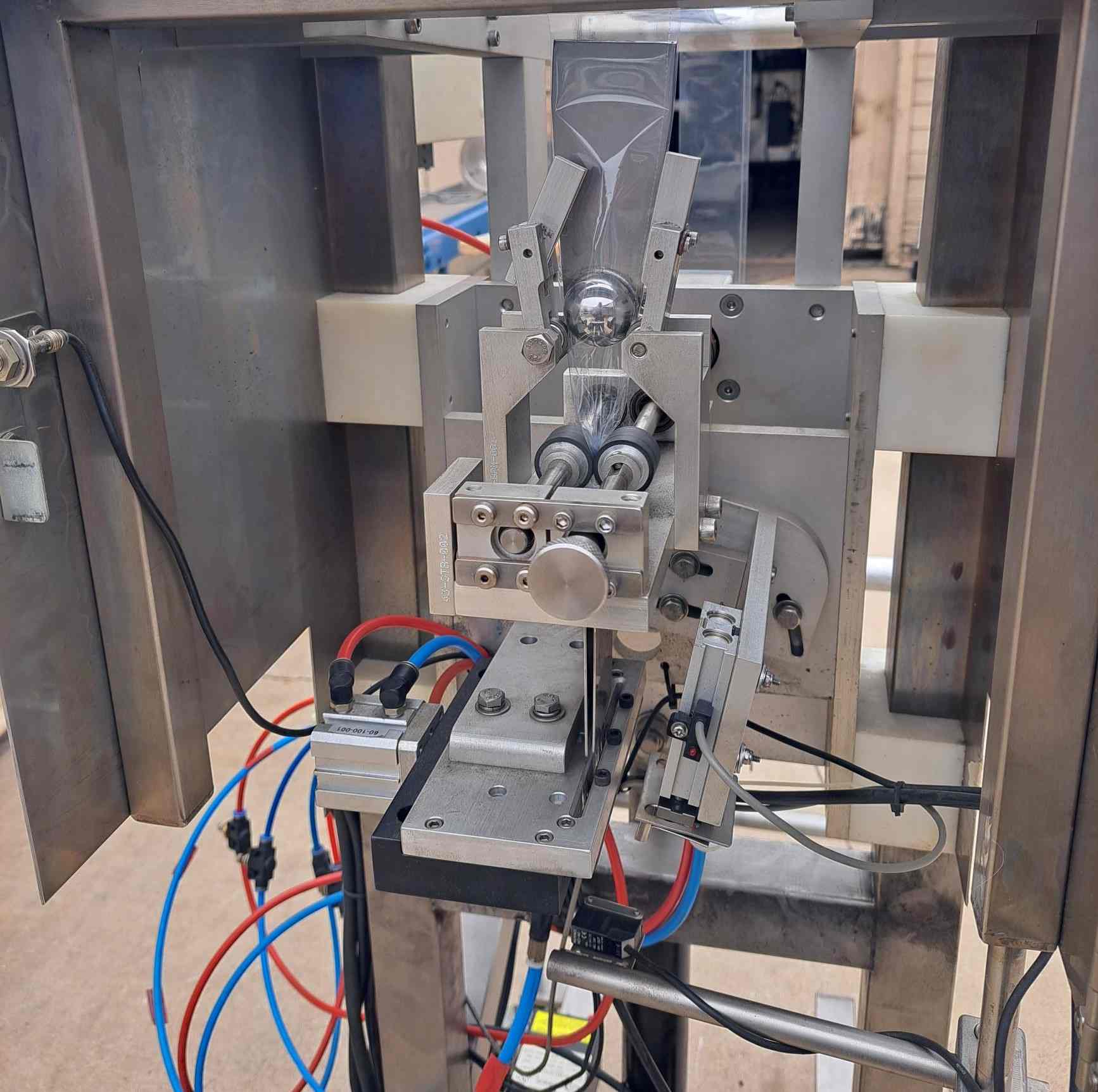 Accutek #42-TEB-001, automatic shrink sleeve tamper evident band sealer, 65 bottles/minute - Image 6