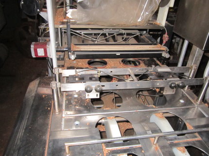 Pryor #99MC-HS/2, Tray Sealer, (22) 5.5" diameter trays, 1 HP, 1760 RPM, 230/460 V - Image 3
