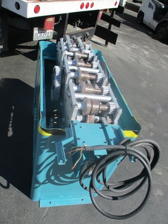 Lockformer / Cliprol 1-1/2 Heavy Duty rollforming machine, 22 gauge, 2 HP, 230/460 V. - Image 4