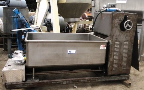Topos Mondial #U20, doug Pump, 6" Inlet x 4" Outlet, 60" x 42" x 30" deep hopper, 6" diameter x 7' L auger - Image 2