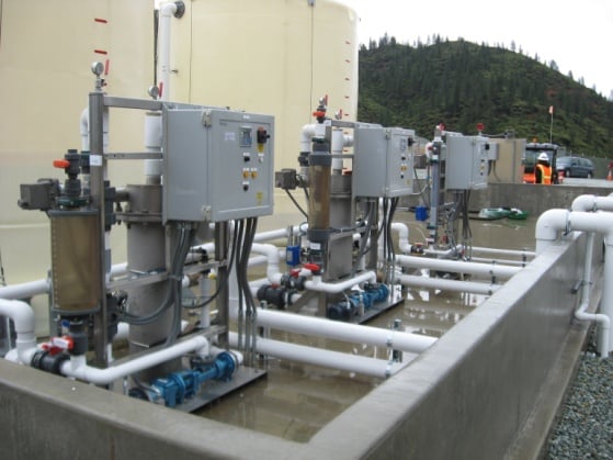 Polymer Mix and Pumping System #L6-3000-15P, 15 GPH of neat, 3000 GPH of dilution water, 300 GPM, 60" H x 34" - Image 3