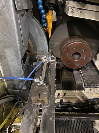 Cincinnati No. Cinco-15, centerless grinder, 0-3" dia., 20" grinding wheel, 12" regulating wheel - Image 7