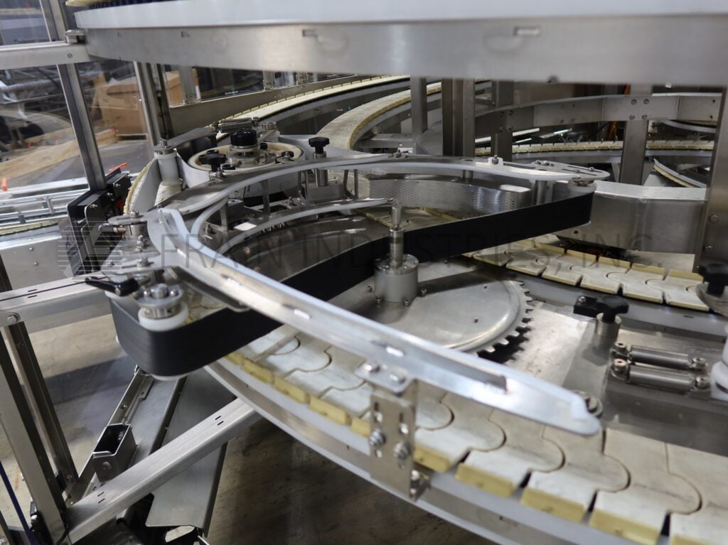 Hartness #6930, dynac pressureless accumul, with 7-1/2" wide table top conveyors - Image 2