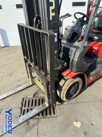 5000 lb. Tusk #500CG-16, LP gas forklift, 188" lift height, 42" fork length, side shift, 2008 - Image 3