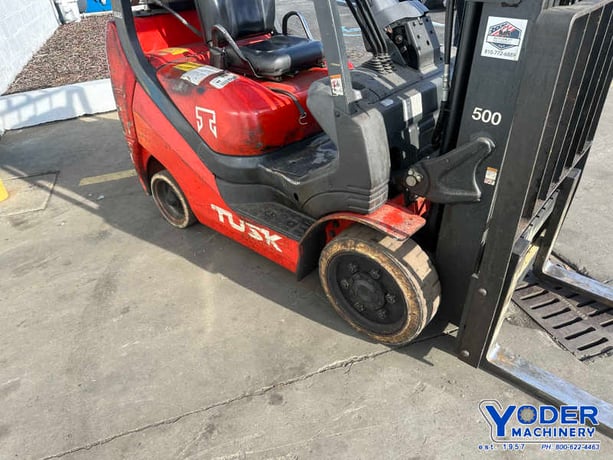 5000 lb. Tusk #500CG-16, LP gas forklift, 188" lift height, 42" fork length, side shift, 2008 - Image 8
