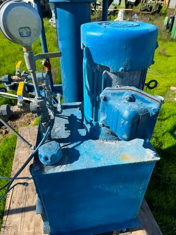 Myers, Dispersion Mixer, 1.5" diameter Shaft, w/7" diameter Dispersion blade, 74" clearance when fully - Image 5