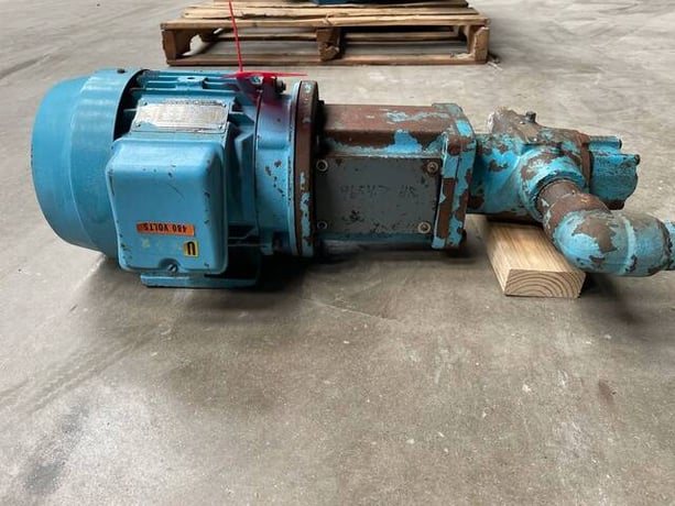 30 GPM @ 250 psi, Viking #HL495M, Internal Gear Pump, 1.5" inlet/outlet, -40 to 350 F temperature, 3 HP - Image 3