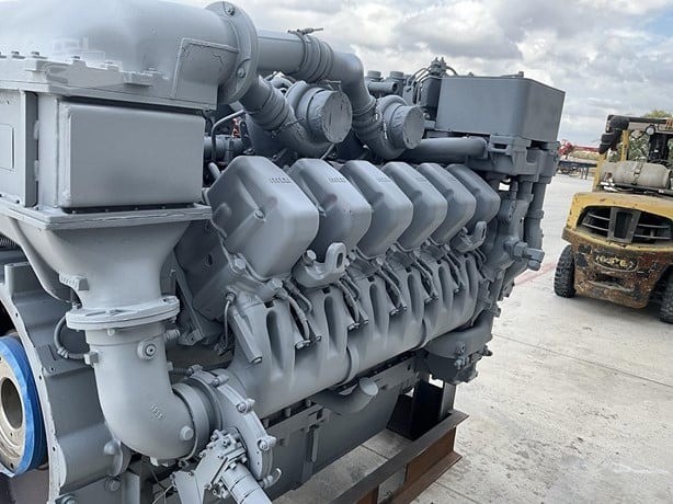 MTU #12V4000, engine, S/N 12V4000DDEC-R, rblt. - Image 1