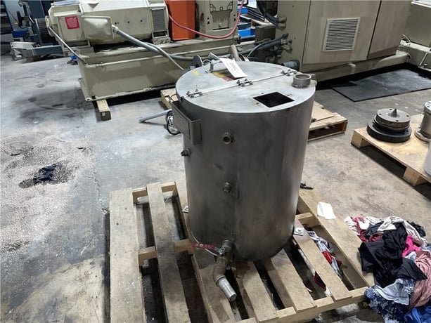 Gala #TWS40, tempered water tank, immersion heater, no pump, S/N 93512 - Image 4