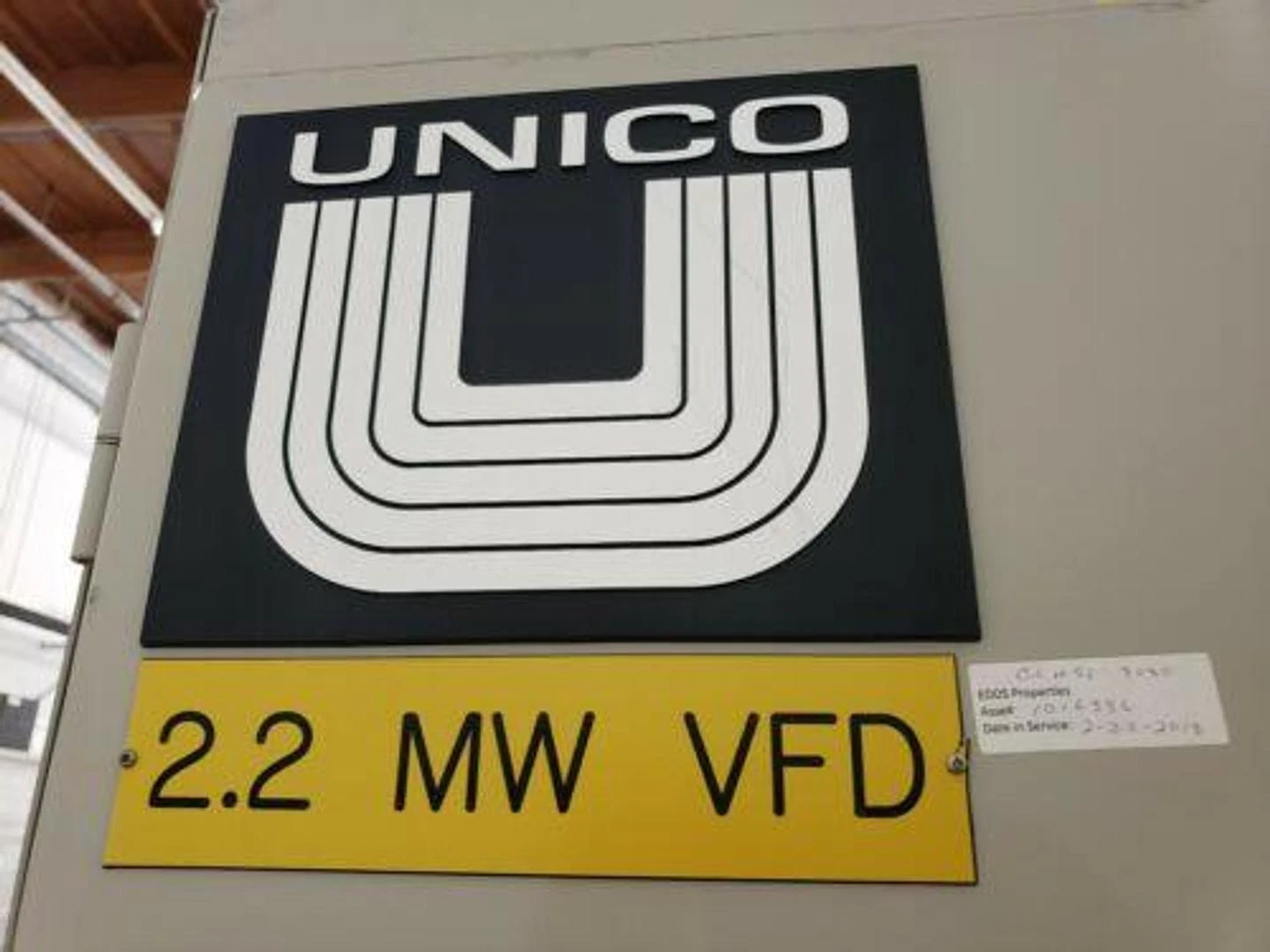Unico, 2.2 MW drive, 3-Phase, 60 Hz, 3000 FLA, Nema I, 493 Volts, #409-682,2013 - Image 3