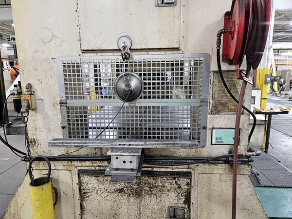 400 Ton, Blow #SC2-400-96-54, straight side mechanical press, 10" stroke, 35" Shut Height, air clutch, 1994 - Image 8