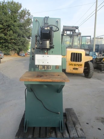 Cemco, multi spindle drill press / vertical boring machine wood or aluminum - Image 1