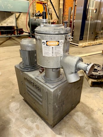 10 liter Henschel #FM10C, high intensity mixer, jacketed chamber, 3 tier blade design - Image 3