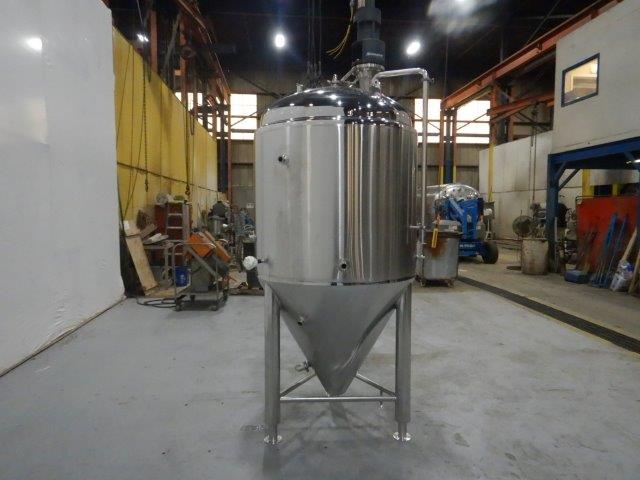 Apex Brewing Supply, 300 gallon 304 Stainless Steel ferment, cone bottom, 16" x 13" manway, 2015 - Image 5