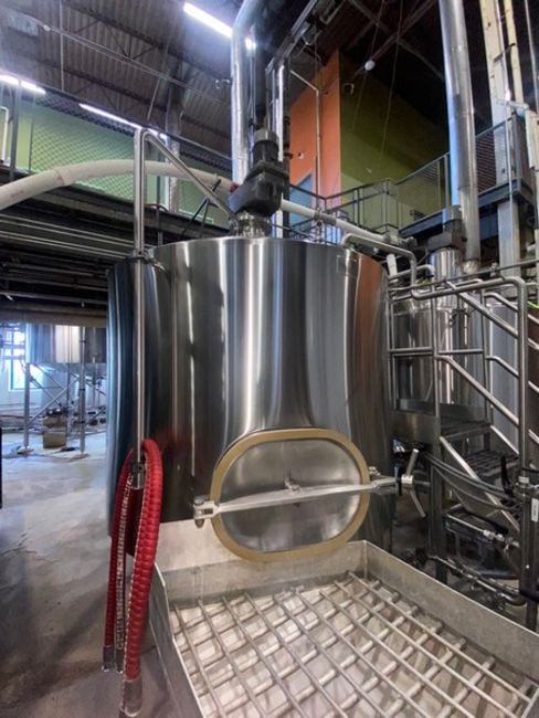 465 gallon JV Northwest, vertical Stainless Steel mix tank, 4' dia. x 10' high, Stainless Steel filter type - Image 9