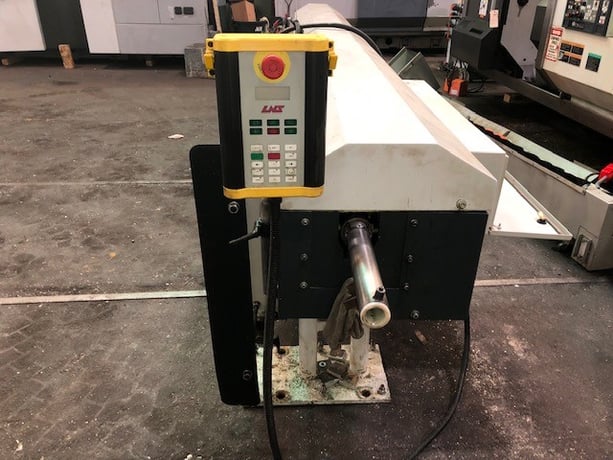LNS #Mini-Sprint-S2, magazine barfeed, 1.65" diameter 12' length, 2003 - Image 4
