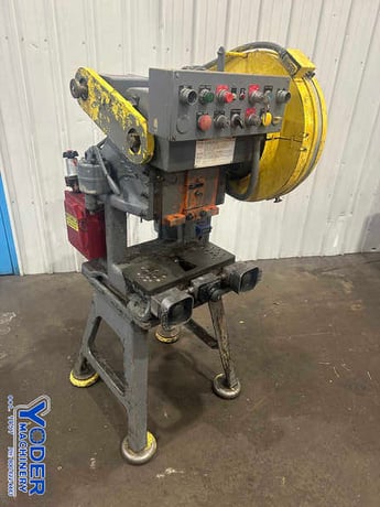 10 Ton, Perkins #2A, OBI flywheel press, 1" stroke, 8" Shut Height, 19" x7-1/2" bed, air clutch, 1 HP - Image 1