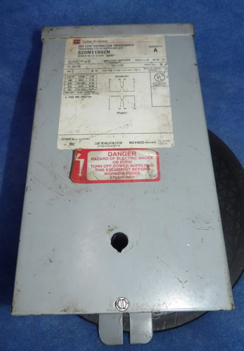 2 KVA 240x480 Primary, 120/240 Secondary, Cutler Hammer S20N11S02N Series A, dry type, 1 yr warranty - Image 1