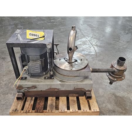 Cyclo-Tex, vertical shaft impact mill for grinding chrome metal powders - Image 4