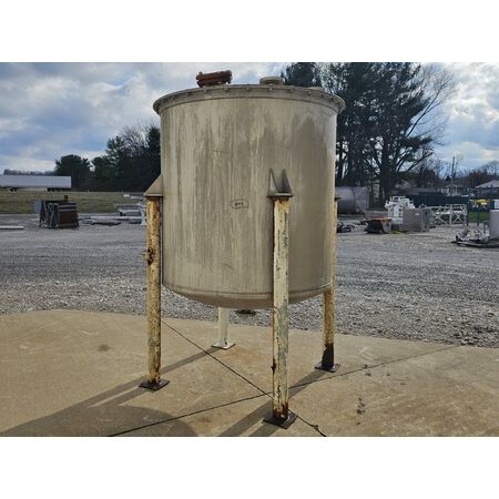 630 gallon Stainless Steel vertical liquid holding tank, 60" cylinder diameter - Image 4