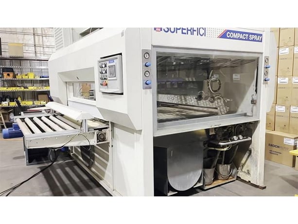Superfici, automatic compact spray finishing system, 35-7/16" passline height, Laminar dryer - Image 1
