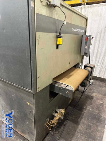 36" Sandingmaster #CSB2-900, belt grinder, pneumatic tracking, oenmatic belt tension - Image 7