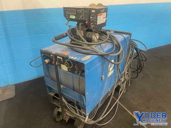 59/108 Amps, Miller Deltaweld #650DC, Arc welder with S-54D feeder, 37 KW, gun - Image 1