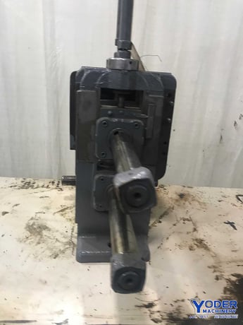 Yoder #M2, 2" rollforming heads, 13" roll space, old style head - Image 1