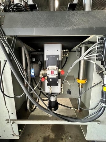 22 KIP (100kN) Instron #8801, fatigue load frame, 2-columns, 22" distance between columns - Image 5