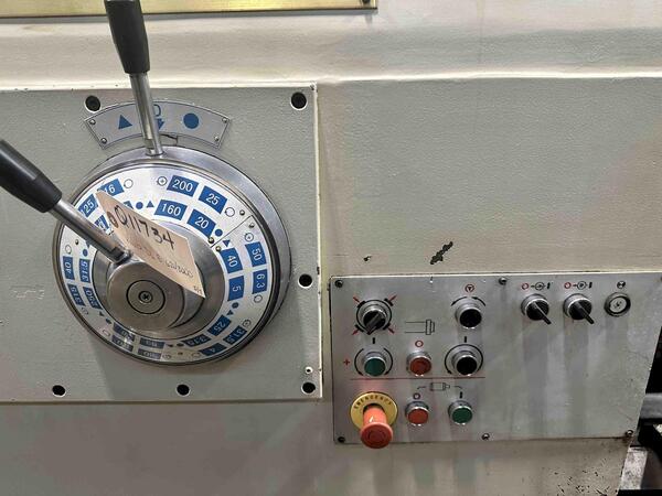 49" x 118" Knuth #DL-E-620/3000, engine lathe, 35" swing over cross slide, 4-Jaw 39.5"chuck, 5.1"thru - Image 4