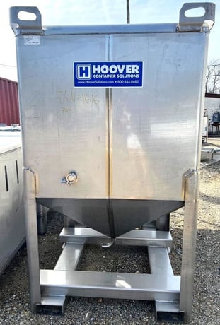 475 gallon Hoover, Stainless Steel totes w/ covers, 2" CBO, 48" x 48" x 78" H, (2 available) - Image 4