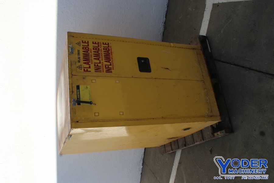 Paint cabinet, 30" x 48" x 50" - Image 5