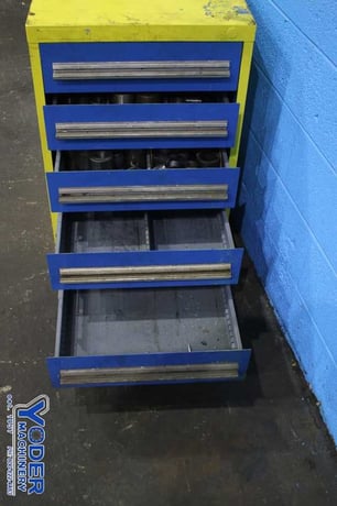 5 Drawer cabinet - Image 3