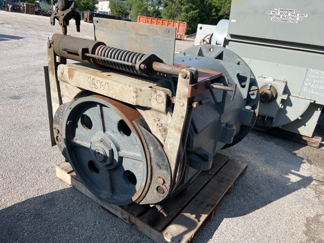 640 HP 820 RPM General Electric, Frame MDV818AAR, DPFVBB (3 available) - Image 3