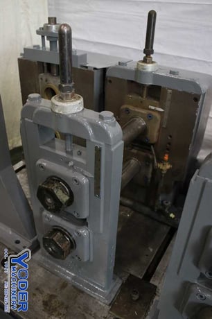 8 Stand, Yoder #M2-1/2, rollformer, 2-1/2" spindle diameter, 14" roll space, coolant - Image 9