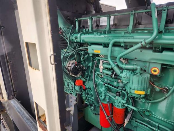 503 KW Atlas Copco #QAS600, trailer mounted, Tier 2, sound attenuated enclosure, 240/480 Volts, 2314 hours - Image 3