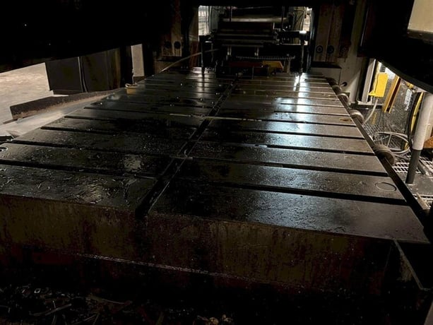 600 Ton, Brown & Boggs #SS2-600-84-48, straight side double crank, 8" stroke, 24" Shut Height, 12" ram adj. - Image 7