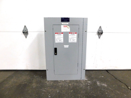 100 Amp. General Electric, AQF3301ABX, Spectra A-Series, panelboard, 4-wire, 120/208Y Volts - Image 1