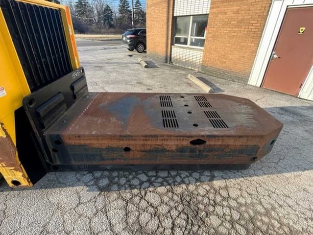 55000 lb. Taylor Machine Works #PT-550-01, die lift, 130 HP @ 2200 RPM, Cummins QSB4.5 diesel engine, 2014 - Image 3