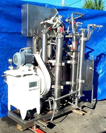 Waukesha Cherry-Burrell, homogenizer, 40 GPH, 300 psi, 1.5 HP, 29 RPM - Image 3