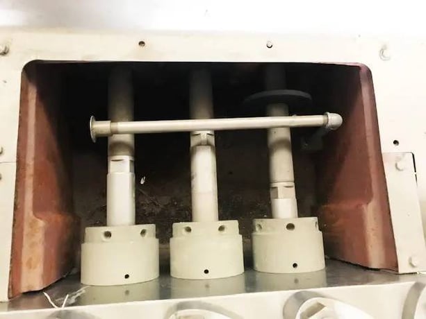 Waukesha Cherry-Burrell #SS-3000-SGR, homogenizer, 1500 GPH, 3000 psi, 1 stage, 50 HP US Electrical motor - Image 7