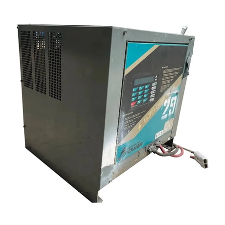 Hobart Ultra Charge #1050T3-18, industrial battery charger - Image 4